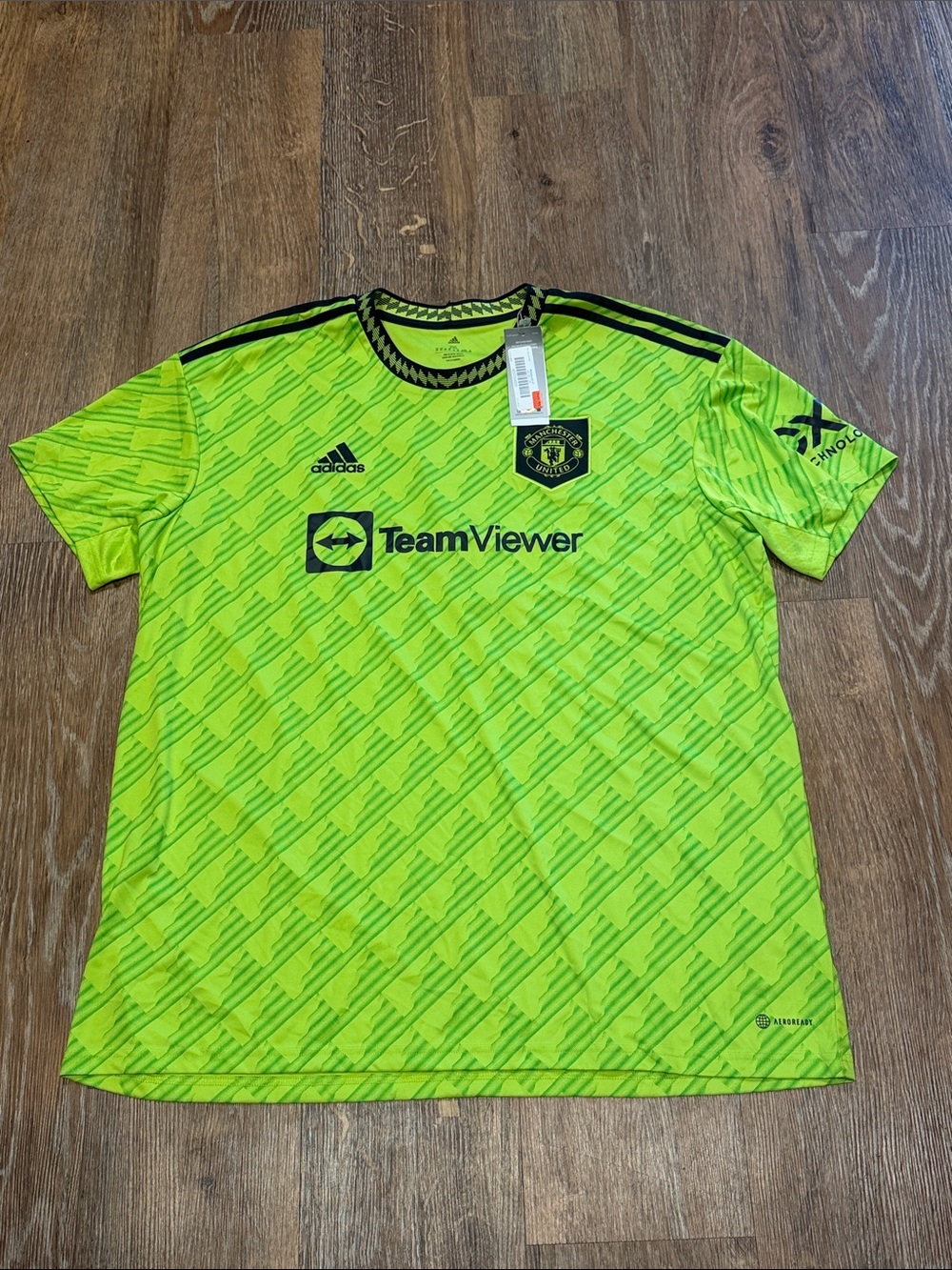 adidas Neon Green Manchester United Men’s soccer jersey shirt